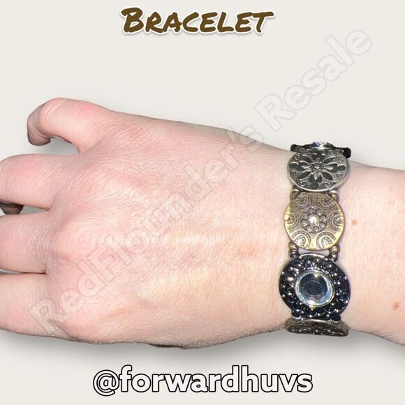 Stretch TriColored Bracelet - Picture 2 of 6